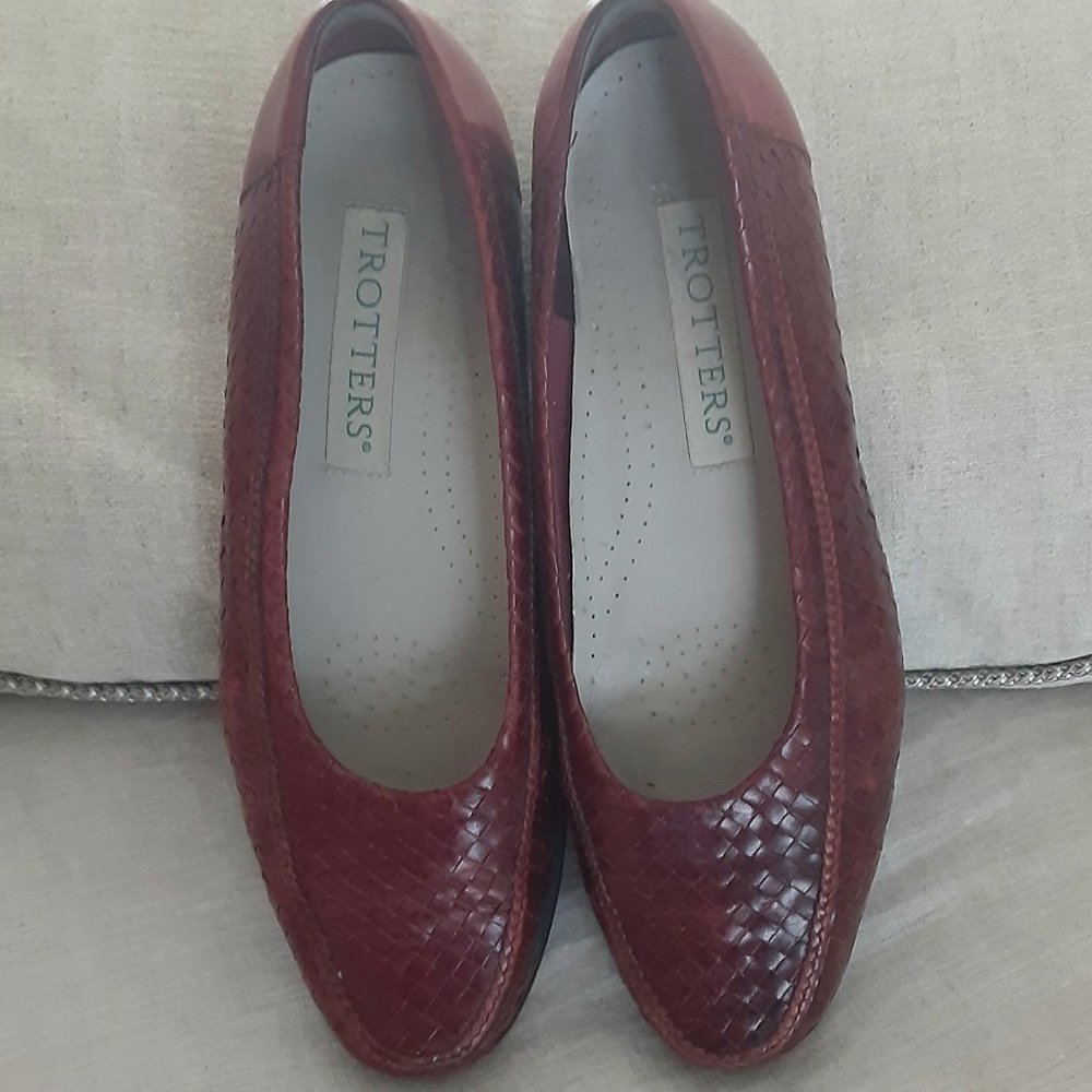 Trotters leather flats